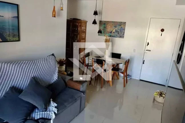 Imagem Apartamento de 2 Quartos com Suíte no Recreio dos Bandeirantes - Conforto e