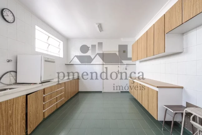 Imagem Apartamento à venda em Perdizes com 3 quartos( 1 suíte ) e 1 vaga, 160m2