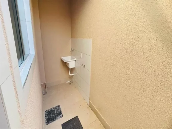 Imagem Casa com 2 dormitórios à venda, 51 m² por R$ 275.000 - Jardim Imperador IV - Praia Grande/SP