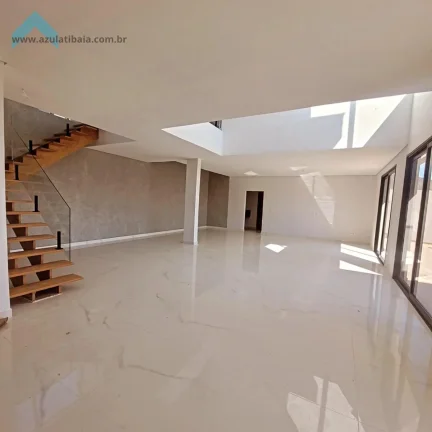 Imagem Sobrado de Alto Padrão no Condomínio Itaporã em Atibaia