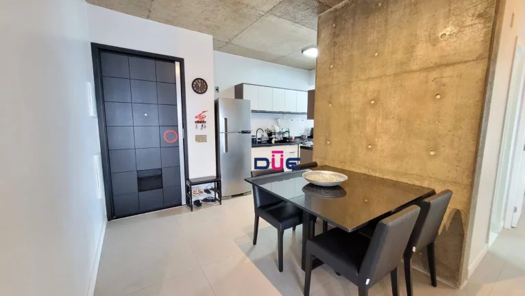 Imagem Apartamento com 2 dormitórios à venda, 74 m² por R$ 1.180.000 - Embaré - Santos/SP