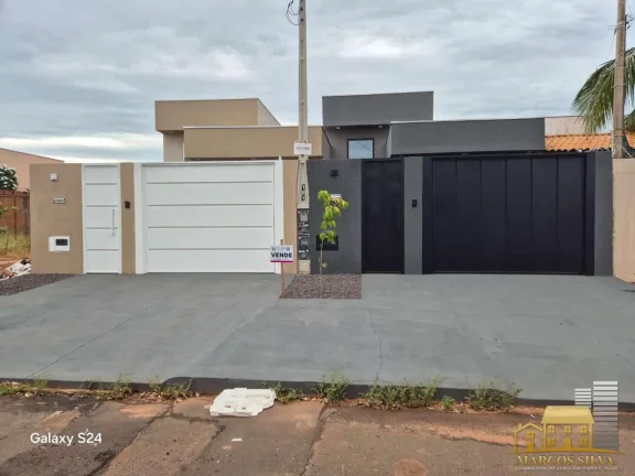 Casa para Venda em Três Lagoas / MS no bairro Jardim dos Ipe 1