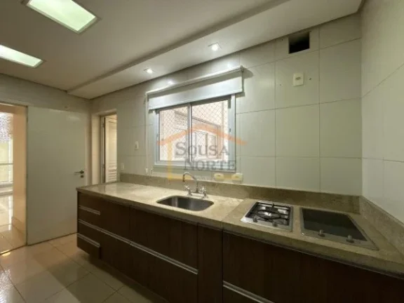 Imagem Apartamento de alto padrão à venda, com 129 m² de área privativa, localizado em andar alto, com ...