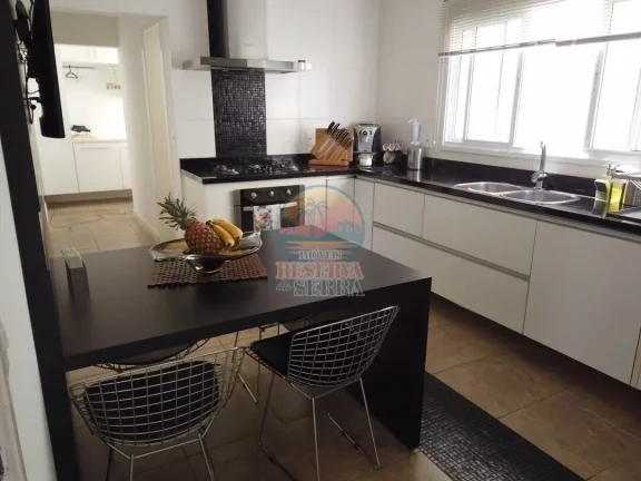 Imagem Linda casa de 315m² a venda no condomínio Reserva da Serra