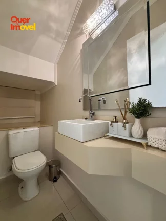 Imagem Casa em Condomínio na Vila do Golf em Ribeirão Preto-SP: 3 Quartos, 1 Suíte, 3 Salas, 3 Banheiros, 2 Vagas, 140m². Oportunidade Única!