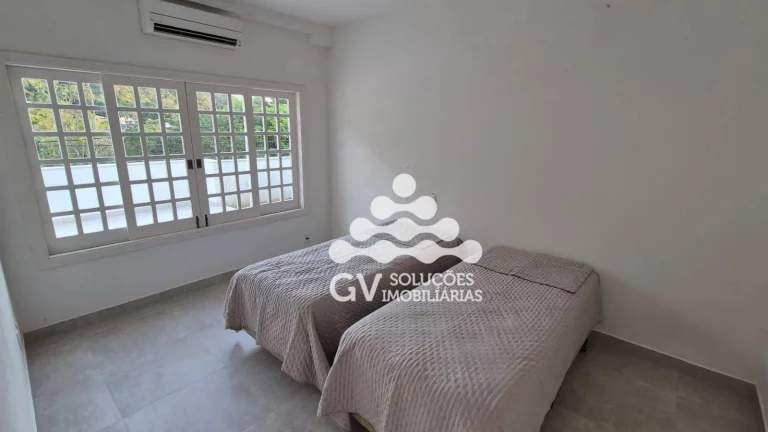 Imagem Casa com 5 dormitórios à venda, 735 m² por R$ 3.800.000,00 - Condomínio Recanto da Lagoinha - Ubatuba/SP