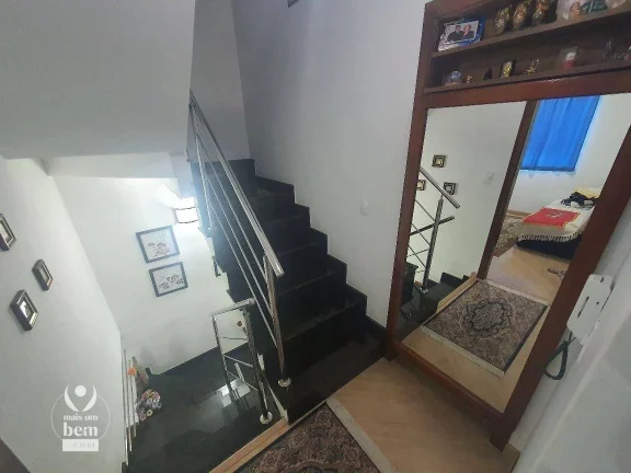 Imagem ESTUDA PERMUTA ATÉ 600 MIL - sobrado com elevador, 142 m², 3 quartos (1 suíte), 2 vagas por R$ 795.000,00 - Hauer - Curitiba/PR