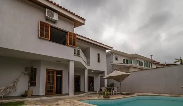 Imagem Casa em Alphaville - 407m²