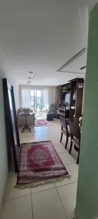 Imagem Imperdível apartamento à venda em Macaé-RJ, Riviera Fluminense! 2 quartos, 1 suíte, 2 salas, 3 banheiros, 2 vagas de garagem. Confira!