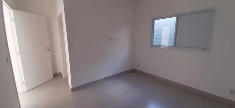 Imagem A Batelli Im...oacute;veis apresenta esta ...oacute;tima casa com linda vista para o verde, em um am...