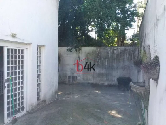 Imagem Casa térrea de esquina no Brooklin para venda ou aluguel. Rua Cacilda Becker.
