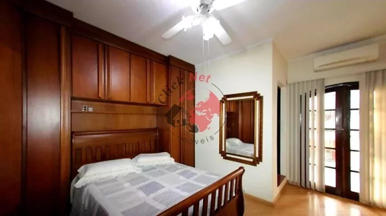 Imagem Sobrado com 238m² e edícula à venda no bairro Barcelona, São Caetano do Sul