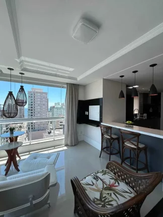 Imagem Apartamento com 3 suítes e 2 vagas de garagem em Meia Praia - Itapema/SC
