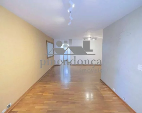 Imagem Apartamento com 135m² para venda na região de Perdizes.