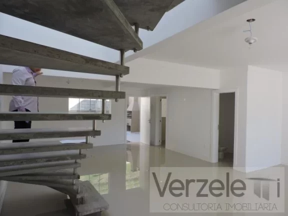Imagem Casa / Sobrado para Venda em Balneário Camboriú / SC no bairro Praia dos Amores
