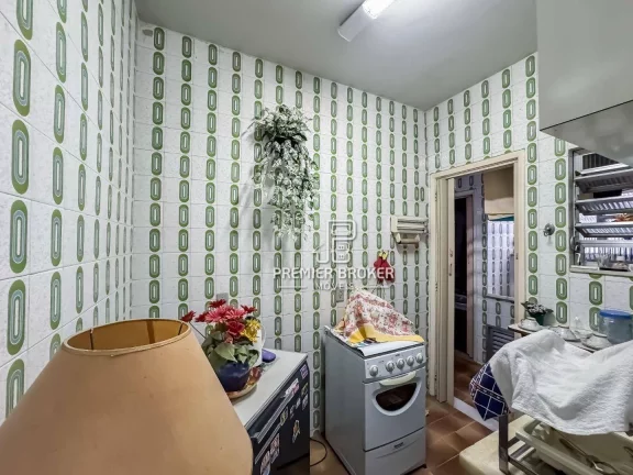 Imagem Apartamento à venda, 56 m² por R$ 300.000,00 - Várzea - Teresópolis/RJ