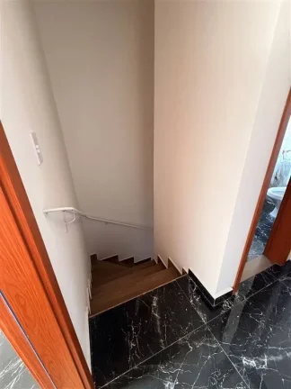 Imagem CASA COM 70 m² - ESMERALDA - PRAIA GRANDE SP