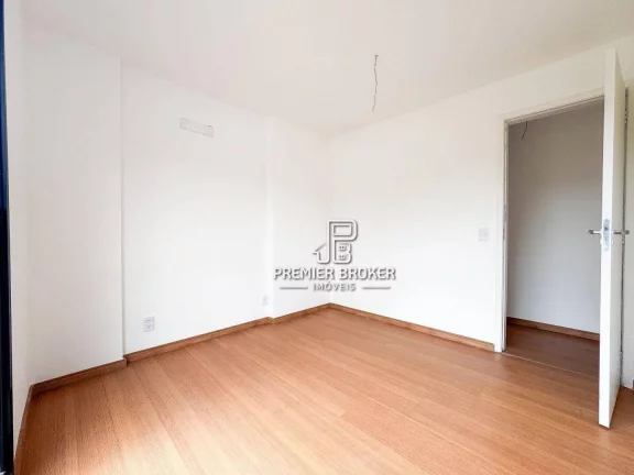 Imagem Apartamento com 3 dormitórios à venda, 76 m² por R$ 560.000,00 - Ermitage - Teresópolis/RJ
