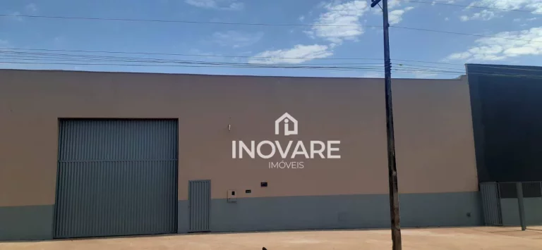 Imagem Galpão para alugar, 914 m² por R$ 8.000,00/mês - Dona Guri - Itumbiara/GO