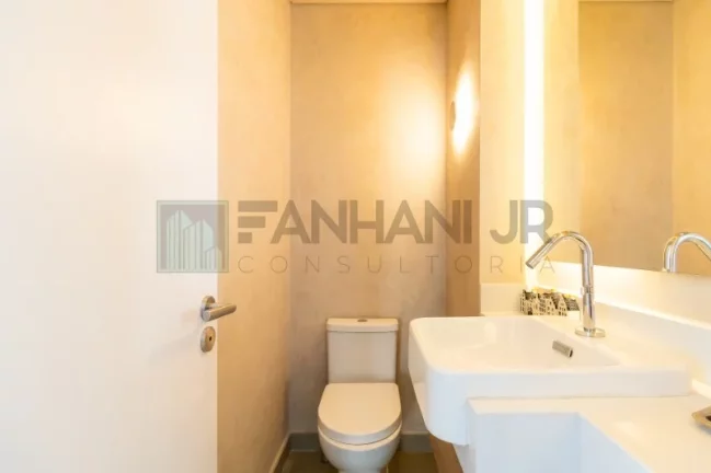 Imagem Venha se encantar com este imóvel amplo no coração de São Paulo! Com 2 quartos, sendo 2 suítes, e 2 banheiros este apartamento é perfeito para quem