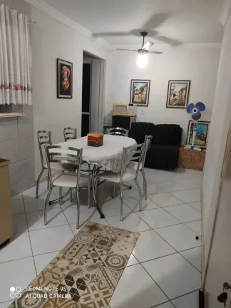 Imagem Apartamento com 2 dormitórios sendo 1 suíte e 1 vaga de garagem em Itapema/SC