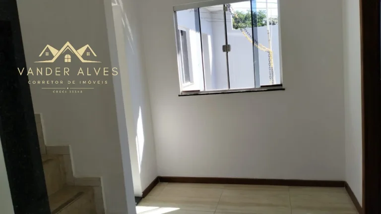Imagem Imperdível casa para venda ou locação em Foz do Iguaçu-PR, 4 quartos, 1 suite, 2 salas, 2 banheiros, 3 vagas de garagem.