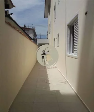 Imagem SOBREPOSTA BAIXA NOVA COM 2 VAGAS DE GARAGENS.