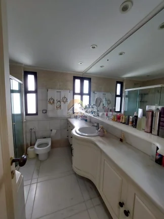 Imagem Apartamento mobiliado de 278m² 1 por andar, 3 suítes, andar alto e vista mar. Varanda gourmet clim