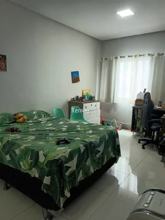Imagem Casa Térrea Sozinha no Lote Residencial Canadá