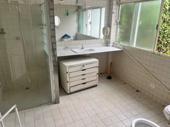Imagem Casa para Venda em São Paulo, Pinheiros, 2 dormitórios, 1 banheiro, 8 vagas