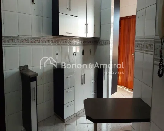 Imagem Casa a venda no Jardim Santa Genebra em Campinas!!

Local estratégico proximo a saida para a rodovi...