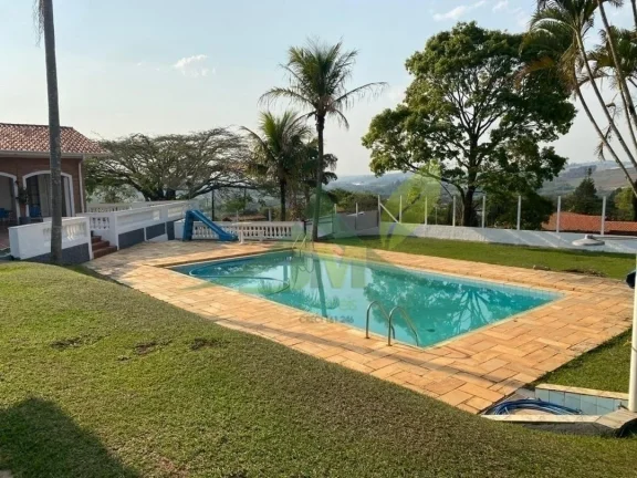 Imagem Chácara no condomínio Horto Ivan em Atibaia - SP