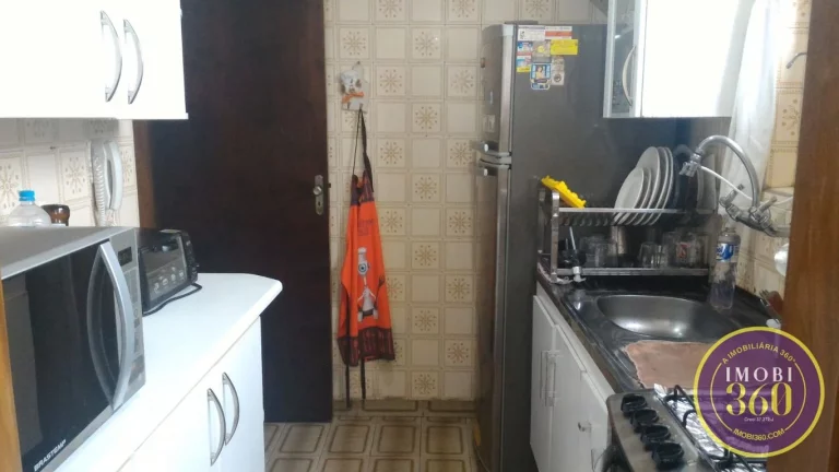 Imagem Seu Novo Refúgio: Apartamento Arejado e Iluminado em Localização Privilegiada