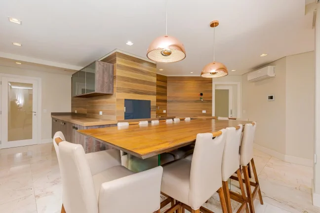 Imagem Apartamento 5 suítes no Água Verde