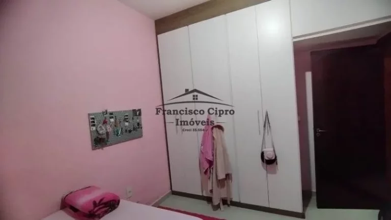 Imagem Casa à venda no bairro Jardim Rony - Guaratinguetá/SP