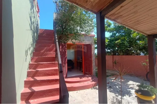 Imagem Casa da praia, pé na areia, 3 quartos, 1440m2 de área total em Ponta Negra
