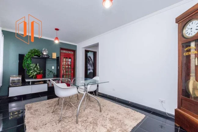 Imagem Apartamento para Venda em Curitiba, Água Verde, 3 dormitórios, 1 suíte, 2 banheiros, 1 vaga