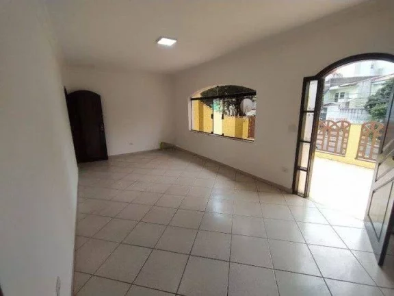 Imagem Sobrado com 3 dormitórios para alugar, 90 m² por R$ 2.000,00/mês - Parque Marajoara - Santo André/SP