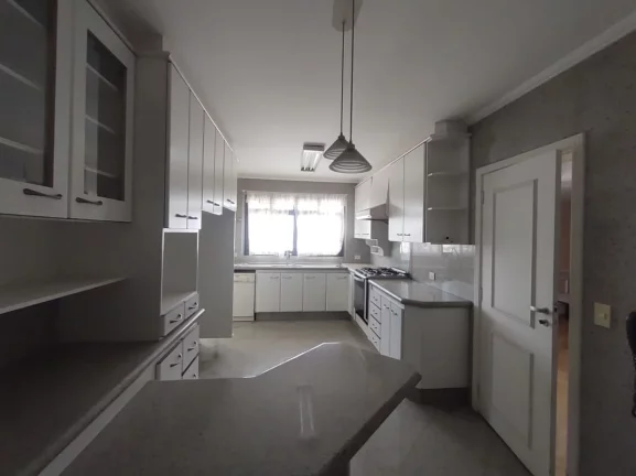 Imagem Apartamento para locação , no Bairro Higienópolis em Piracicaba, contendo 227 m² de três dormit...