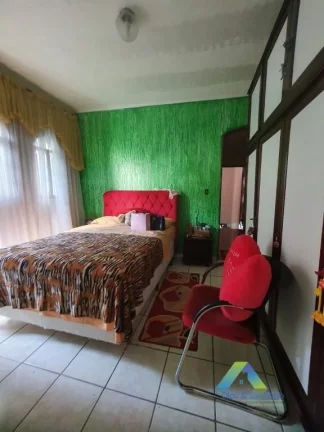Imagem IPIRANGA Sobrado 160M², 4 dormitórios, 2 vagas com ótima localização e valor !!!