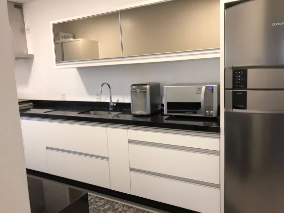 Imagem APARTAMENTO PARA LOCAÇÃO FRENTE MAR EM JURERÊ INTERNACIONAL, FLORIANÓPOLIS