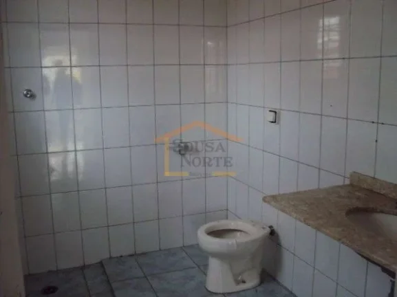 Imagem Sobrado 5 dormitórios, sala para 2 ambientes, cozinha, 3 banheiros, lavabo, área de serviço e 2 v...