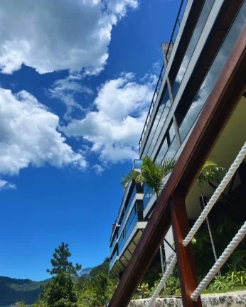 Imagem Apartamento para Venda em Angra dos Reis, Ponta da Cruz, 3 dormitórios, 3 suítes, 4 banheiros, 2 vagas