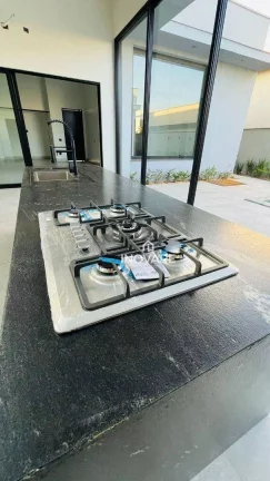 Imagem Casa com 3 dormitórios à venda, 254 m² por R$ 2.800.000,00 - Condominio Horizontal Paraíso - Itumbiara/GO