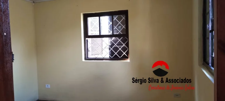 Imagem Casa para Locação Anual Localizado no Bairro Vila Sumaré em Campos do Jordã