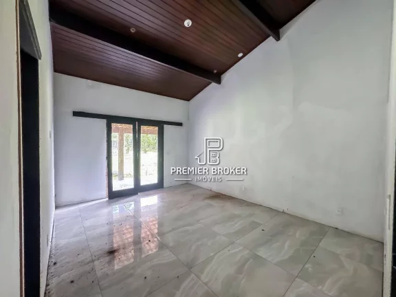 Imagem Casa com 5 dormitórios à venda, 350 m² por R$ 1.350.000,00 - Córrego das Pedras - Teresópolis/RJ