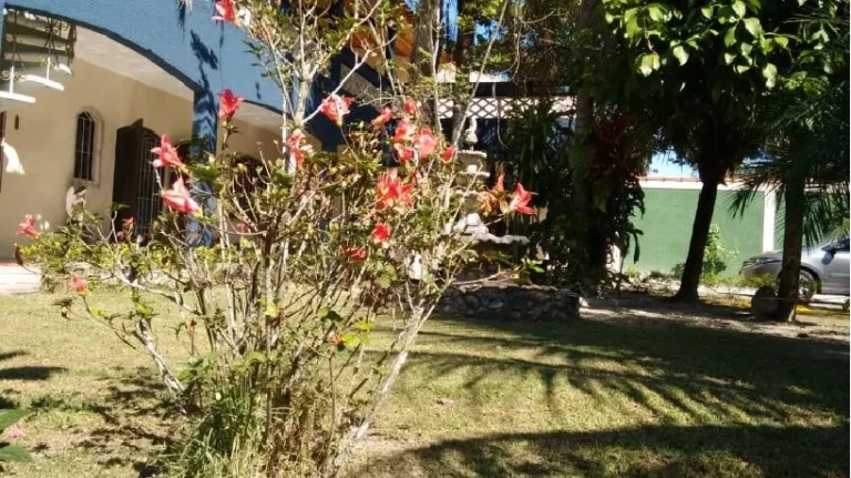 Imagem Casa para Venda em Itanhaém, Balneário Gaivota, 4 dormitórios, 2 suítes, 3 banheiros, 6 vagas