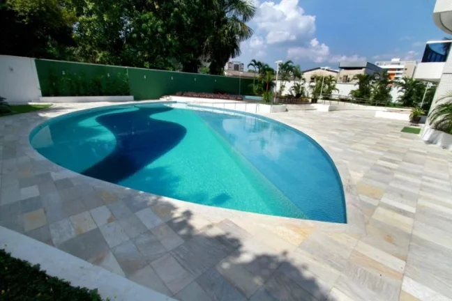 Imagem Apartamento em Alto Padrão , no condomínio Bellagio , em andar alto , mobiliado e climatizado pronto para ser financiado