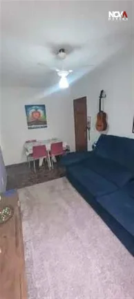 Imagem Localizado em um dos bairros mais valorizados de Vila Velha, este apartamento na Praia da Costa ofer...