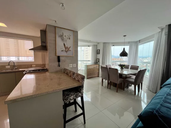 Imagem Apartamento mobiliado com 3 suítes e 2 vagas - Na Av. Central em Balneário Camboriú/SC